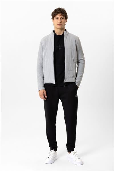 Gri Regular Fit Dik Yaka Fermuarlı Triko Mont