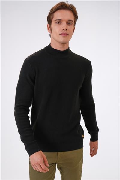 Siyah Regular Fit Pamuklu Yarım Balıkçı Yaka Triko Kazak