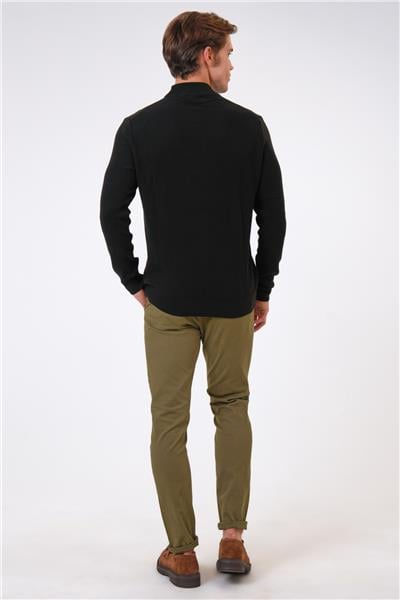 Siyah Regular Fit Pamuklu Yarım Balıkçı Yaka Triko Kazak