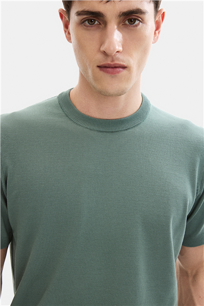 Yeşil Regular Fit Kısa Kol Triko Tişört
