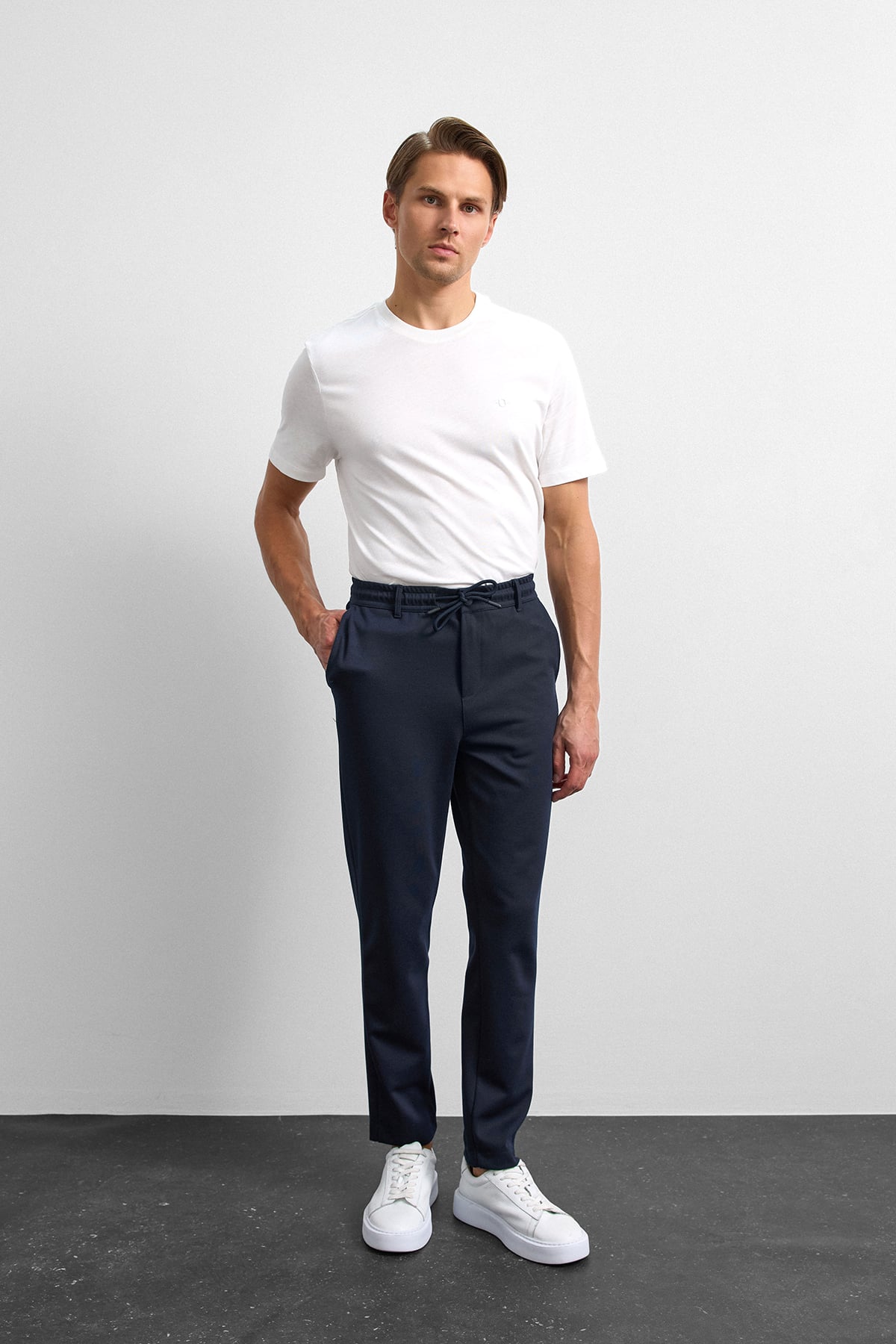 Lacivert Diagonel Jogger Örme Pantolon