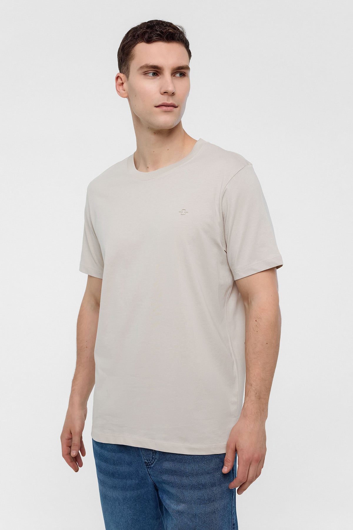 REGULAR FIT BİSİKLET YAKA BASİC TSHIRT