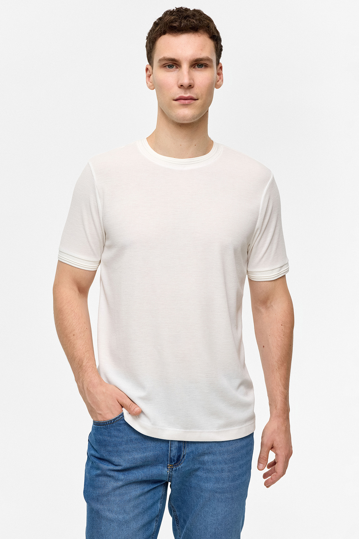 REGULAR FIT BİSİKLET YAKA KISA KOL TSHIRT