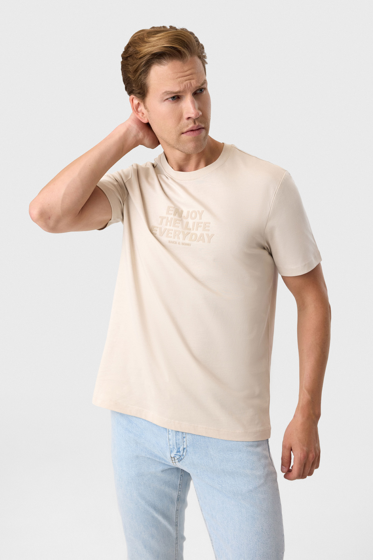 Relaxed Fit Baskılı Bej Bisiklet Yaka Tişört