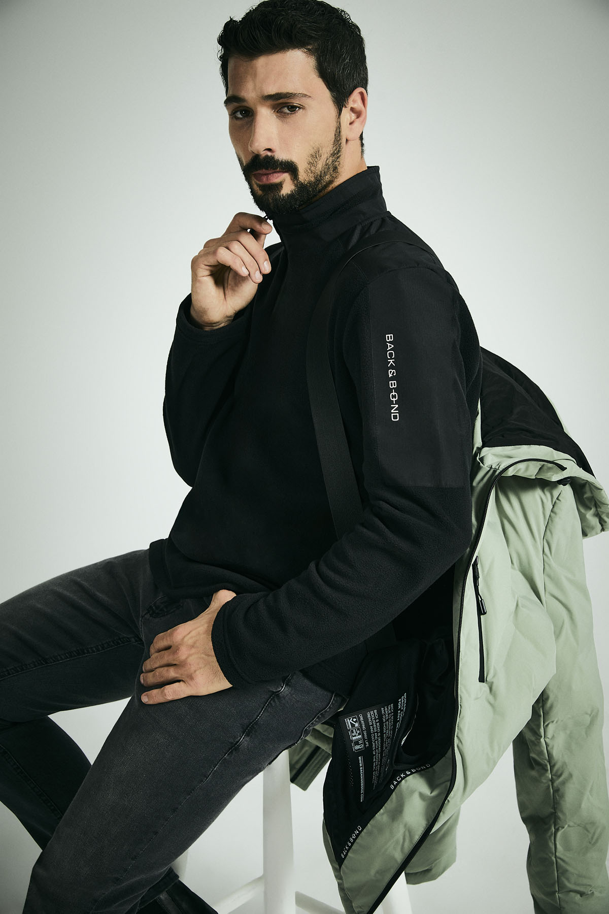 Siyah Regular Fit Düz Yarım Fermuarlı Bato Yaka Polar Sweatshirt