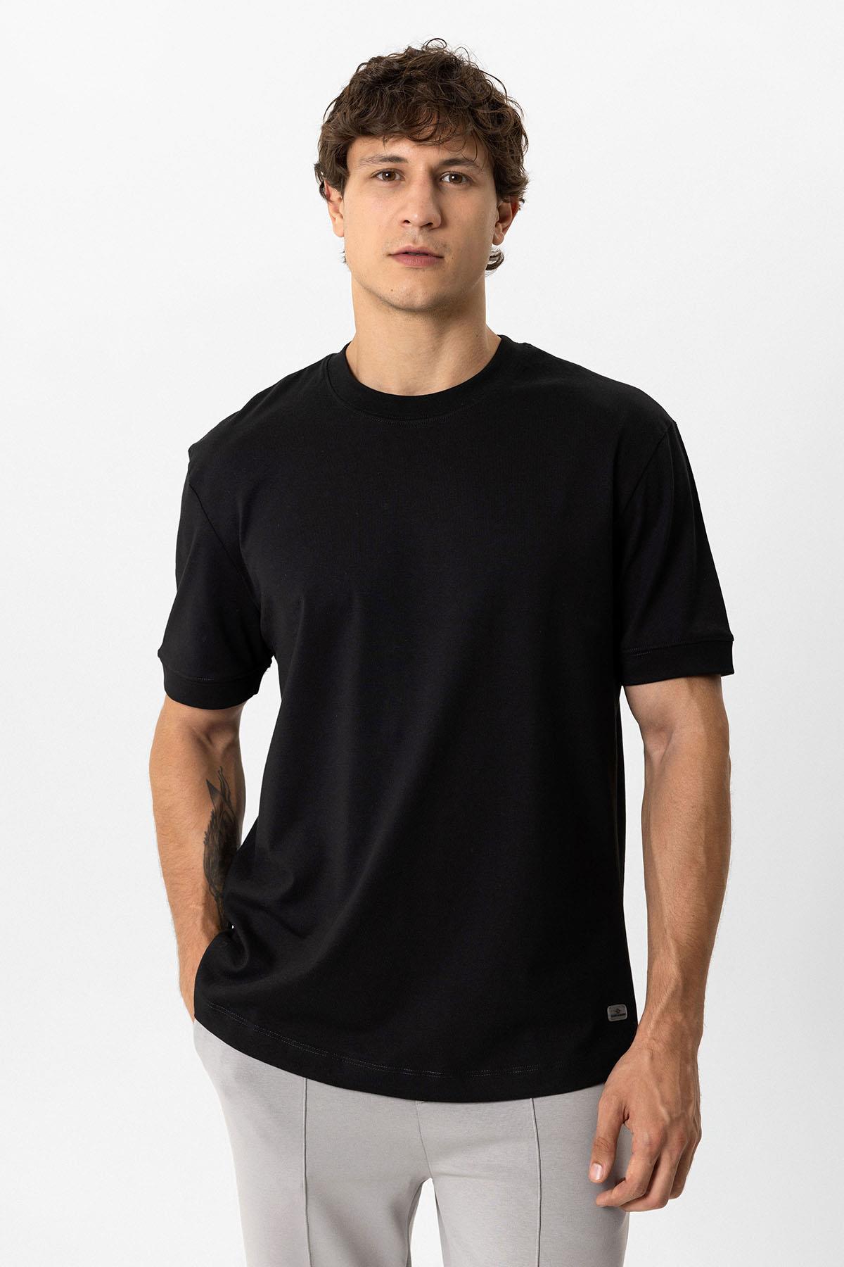 Siyah Relaxed Fit %100 Pamuk Kısa Kollu Bisiklet Yaka Sweatshirt