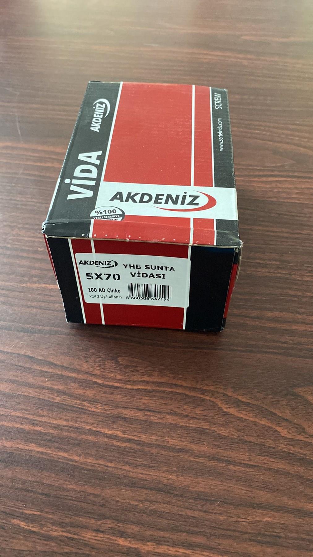 Akdeniz 5 x 70 200 Adet Akdeniz Sunta Vidasisunta vidalarıAKDENİZSUNTA5X70Akdeniz 5 x 70 200 Adet Akdeniz Sunta Vidasi