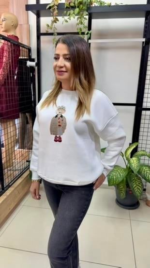 BEYAZ TAŞLI AYICIKLI SWEAT