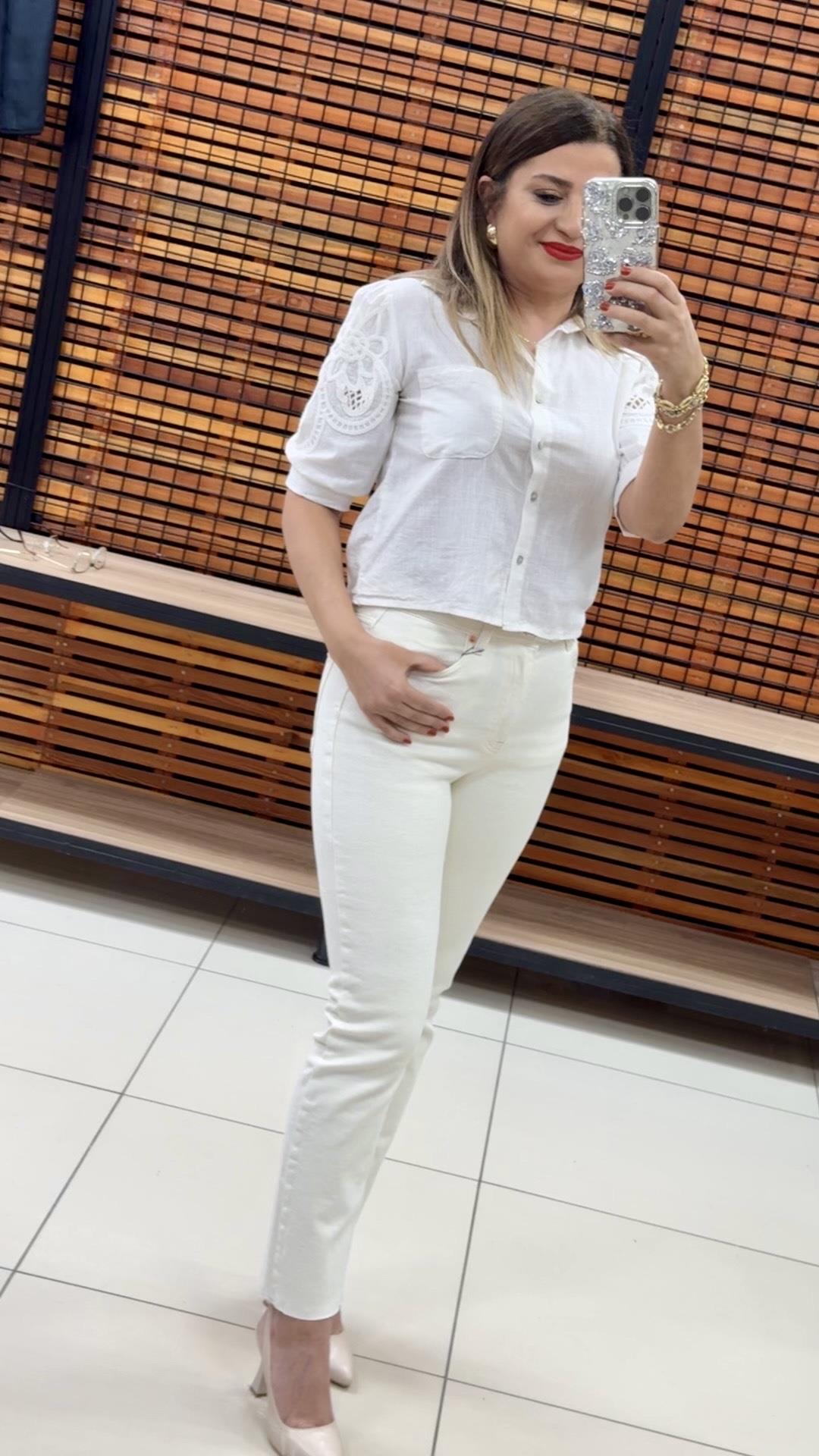 KIREM RENGİ MOM JEAN KESİK PAÇA