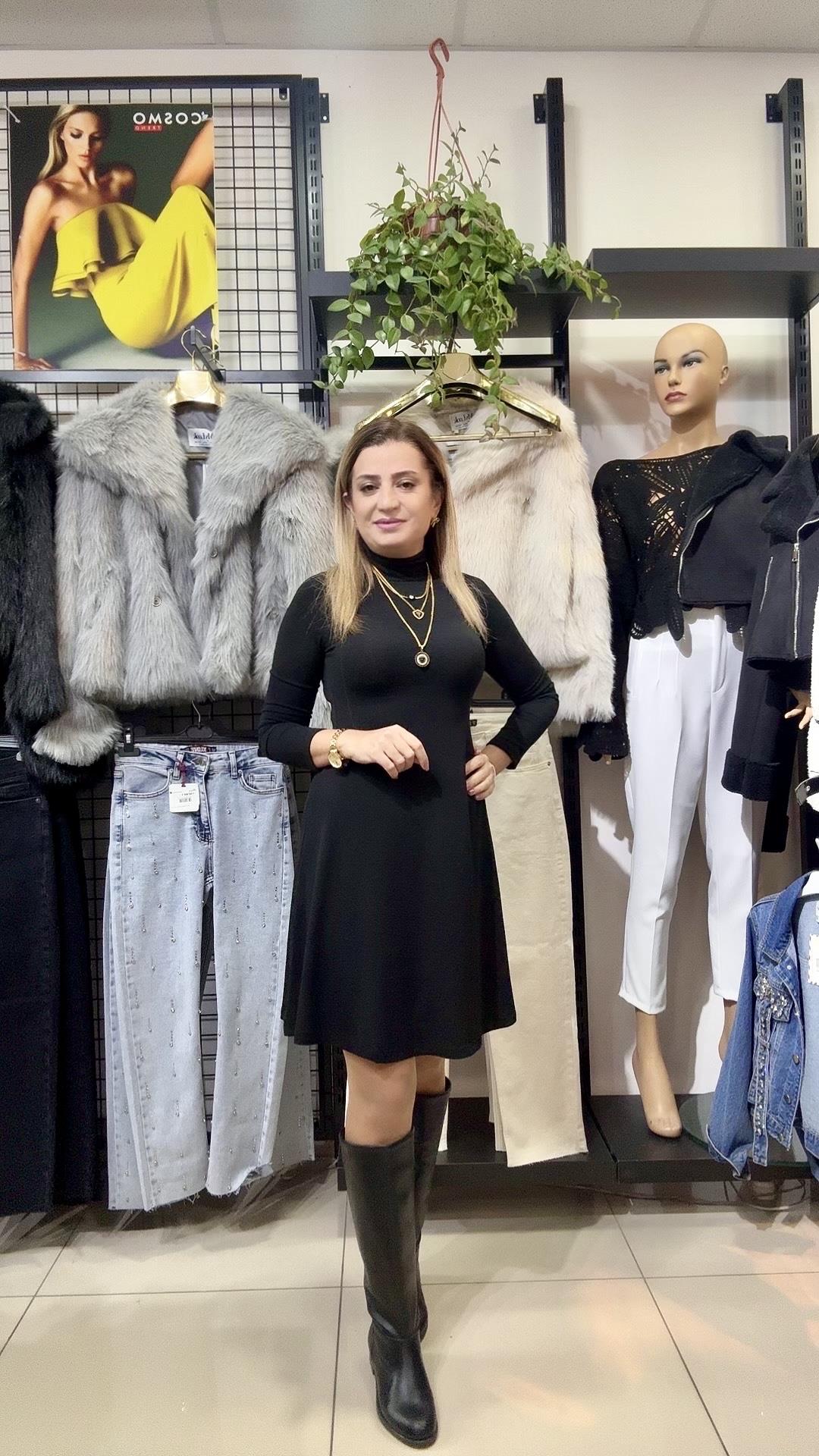 SİYAH BALIKÇI YAKA KLOŞ KISA ELBİSE