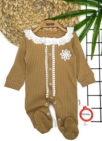 Kız Bebek Çiçek Armalı Güpür Yakalı Tulum