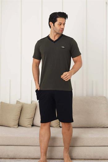 Erkek Pijama Takımı - Yeşil Arma Nakışlı Likralı V Yaka Şort Takım 1212ŞT