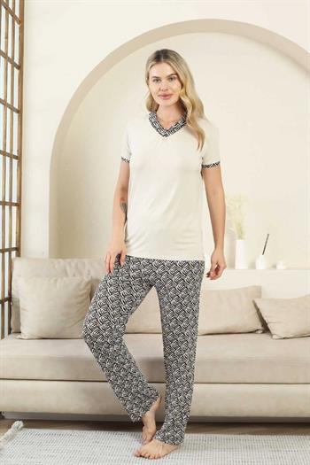 Etnik Desenli Kadın Pijama Takımı - Bej V Yaka Kısa Kollu Bambu Likralı 2866KY