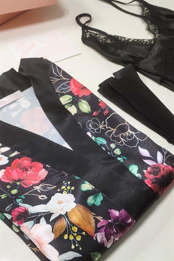 Perla Saten Çiçekli Sabahlık ve Askılı Gecelik Seti 8003MS