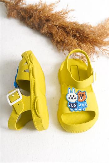 Günlük Sarı Kaydırmaz Taban Hayvan Figürlü Tokalı Bilekten Bağlamalı Çocuk Sandalet Terlik