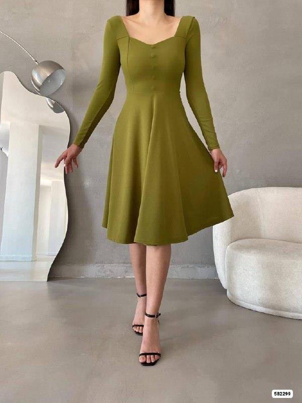 Yağ yeşili ithal krep vintage düğmeli midi boy kloş elbise · 4