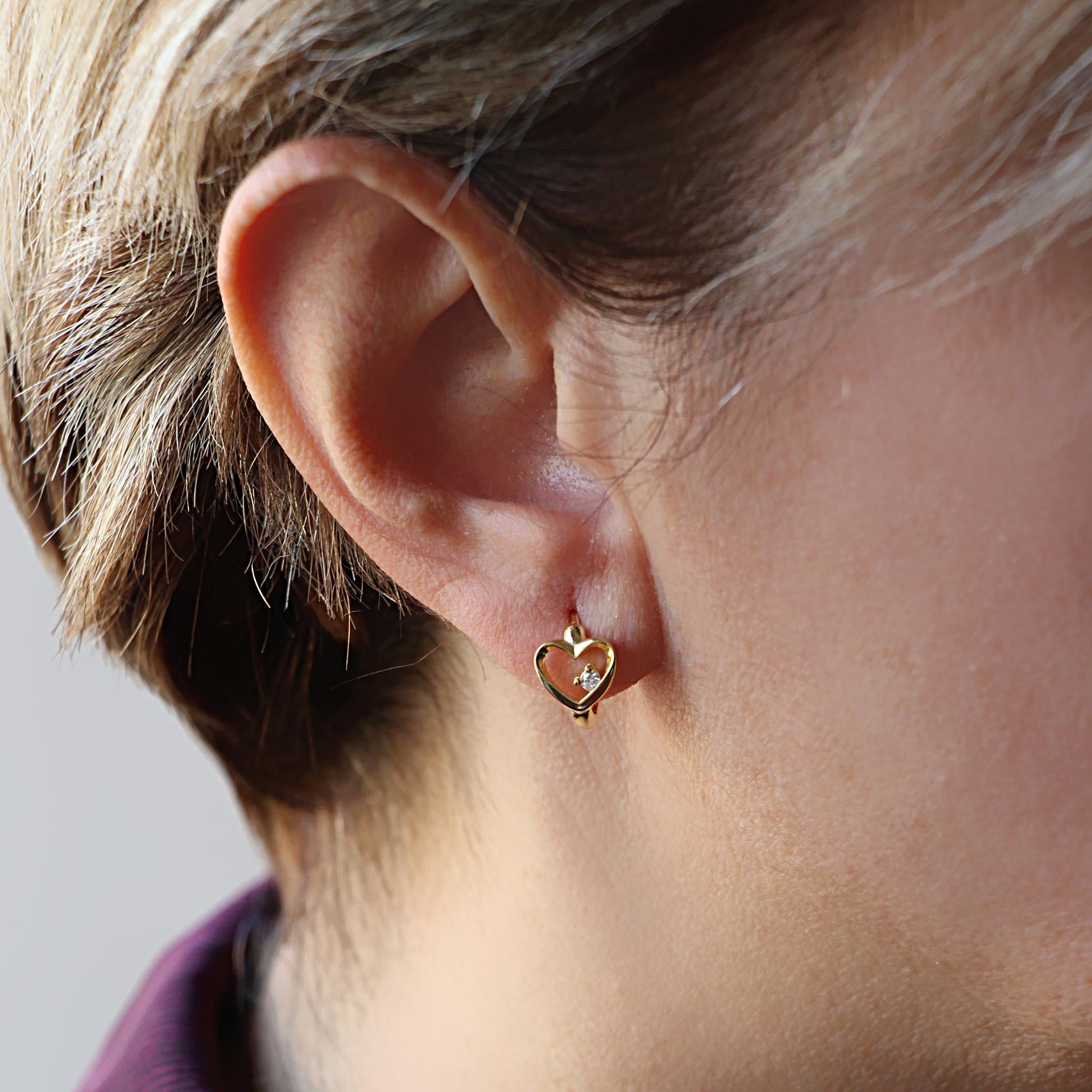 Tek Taşlı Kalp Halka Küpe