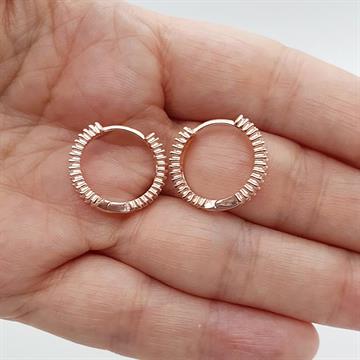 Baget Taşlı Halka Küpe