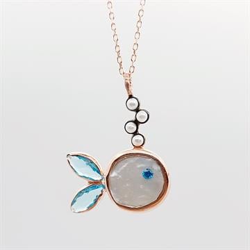 İnci Taşlı Balık Kolye