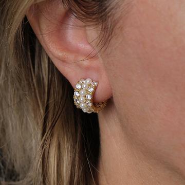 İnci ve Taşlı Yarım Halka Küpe Gold