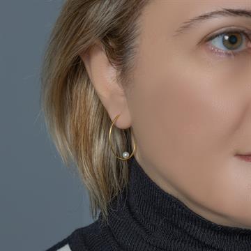 Tek İnci Yarım Halka Küpe
