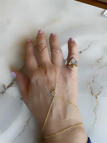 Yuvarlak Taşlı Şahmeran