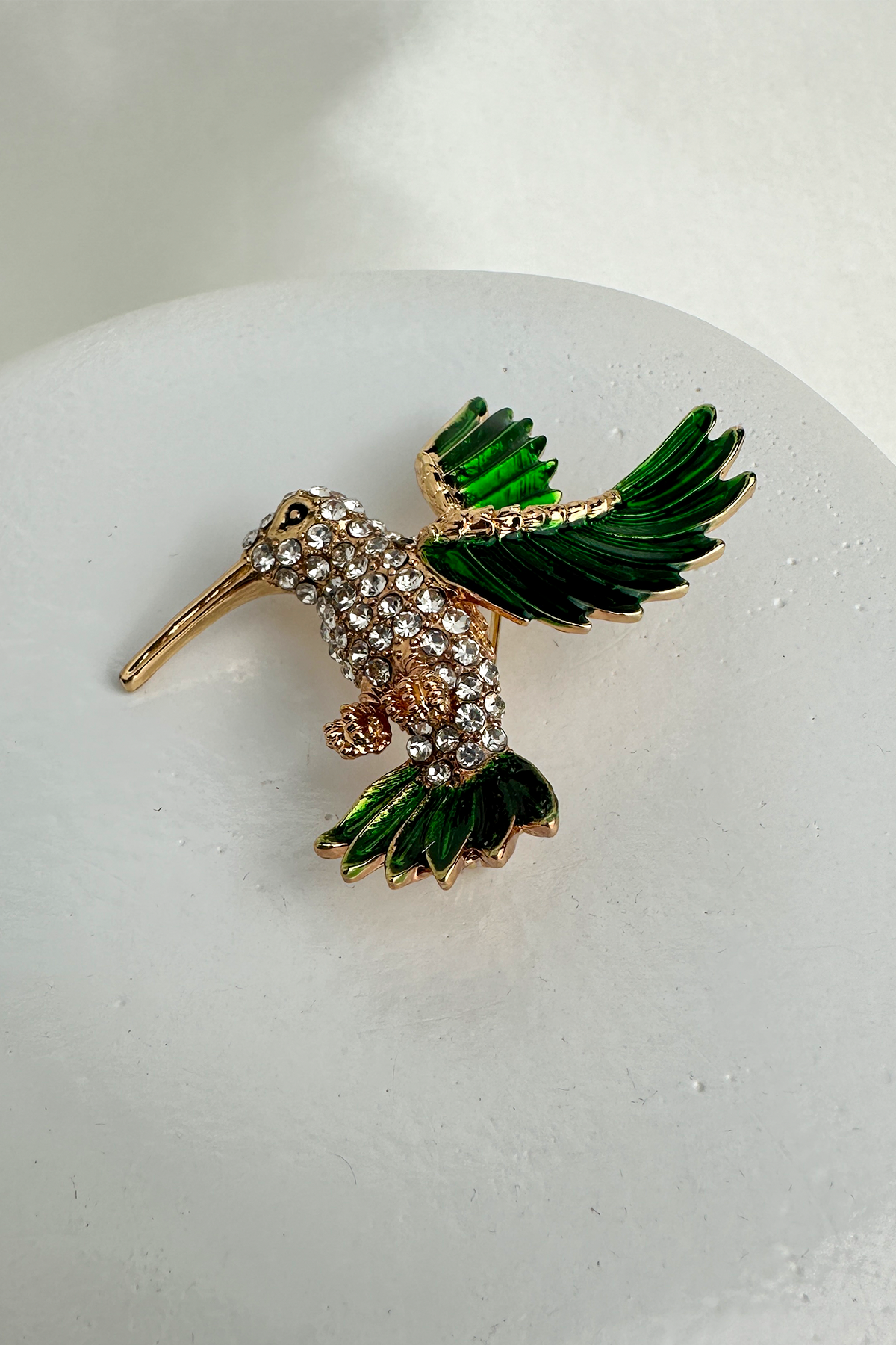 Altın Rengi Taş Detaylı Sinek Kuşu Broş (4cm)