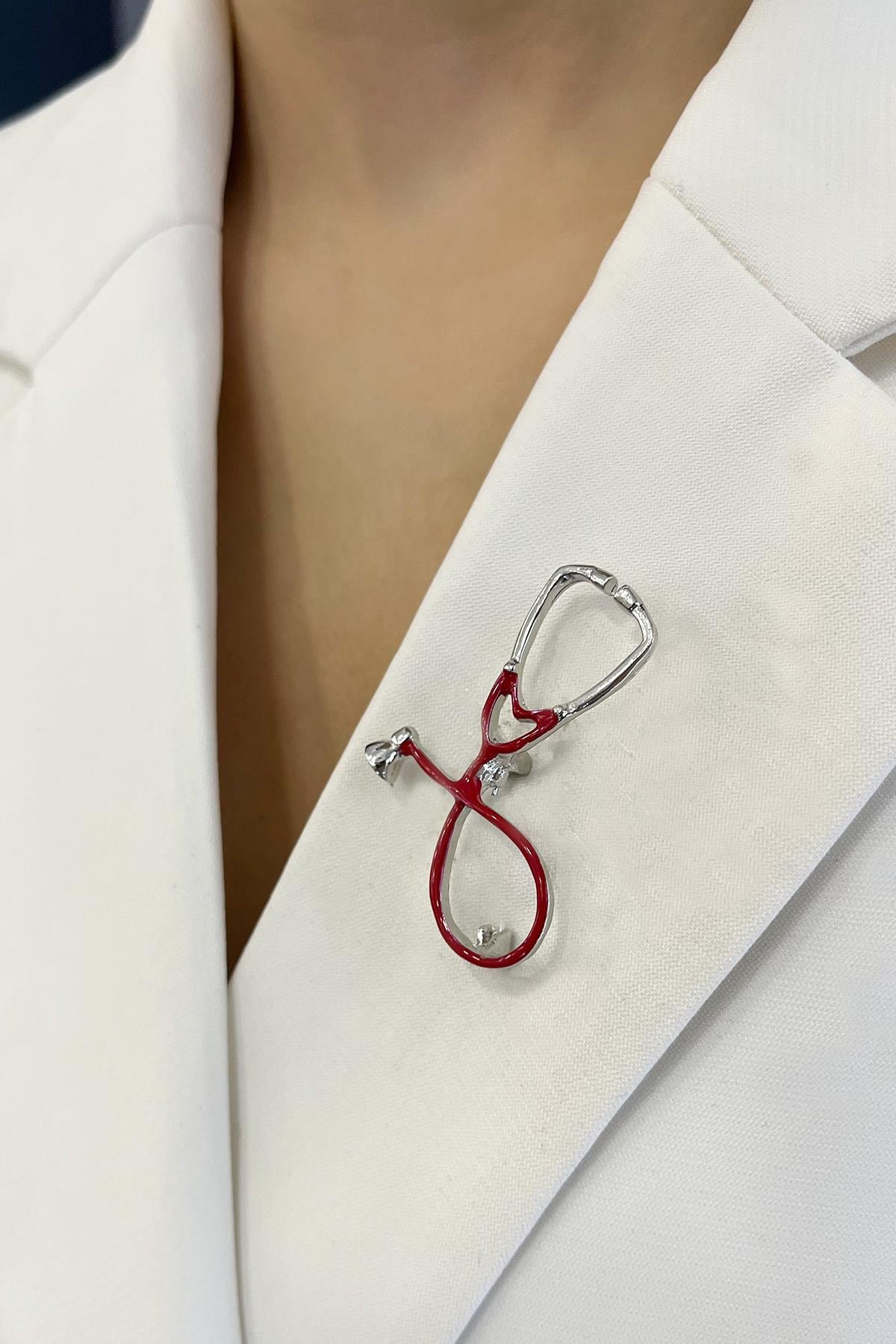 Hemşire-Doktor Kırmızı Mineli Seteskop Broş (5cm)