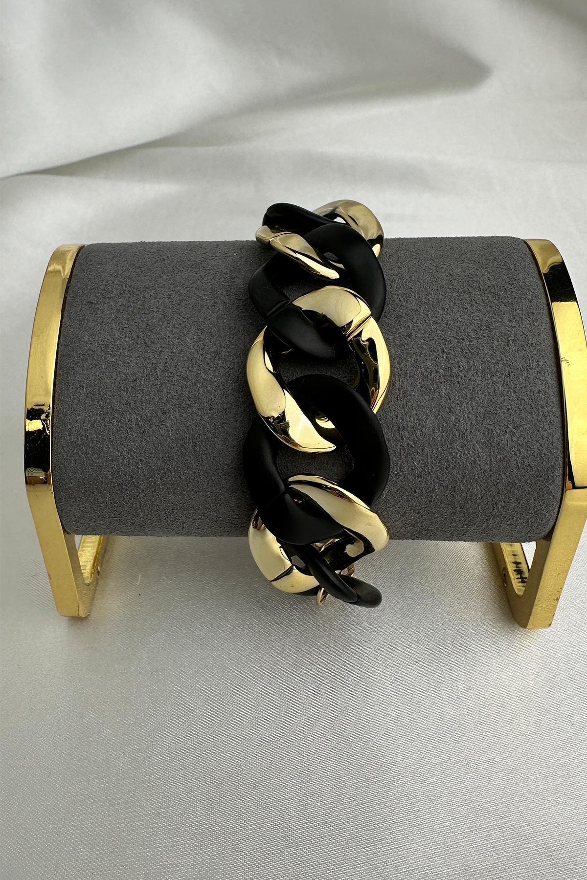 Kalın Zincir Model Altın-Siyah Renk Bileklik (18cm)