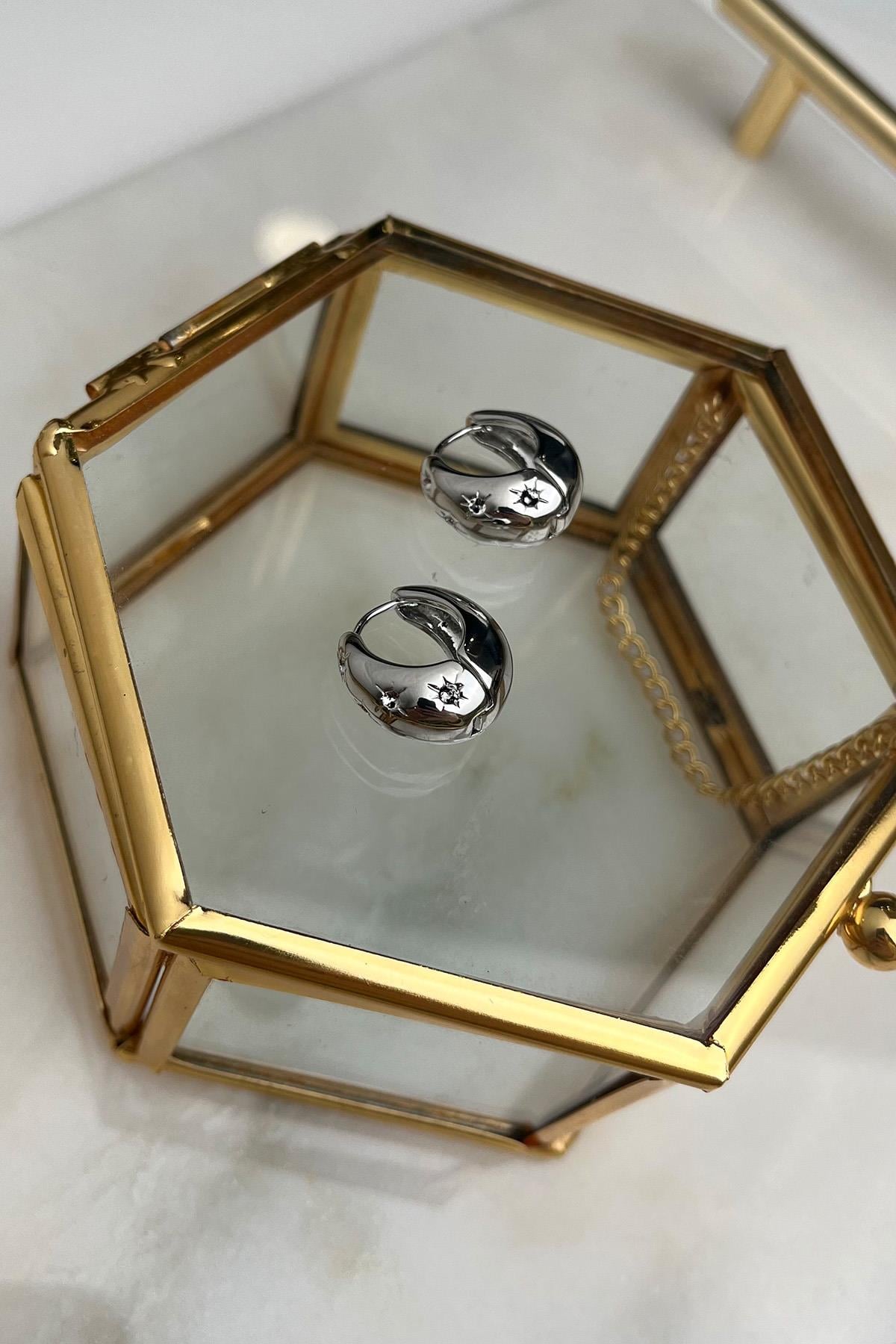 Oval Minimal Taşlı Halka Küpe