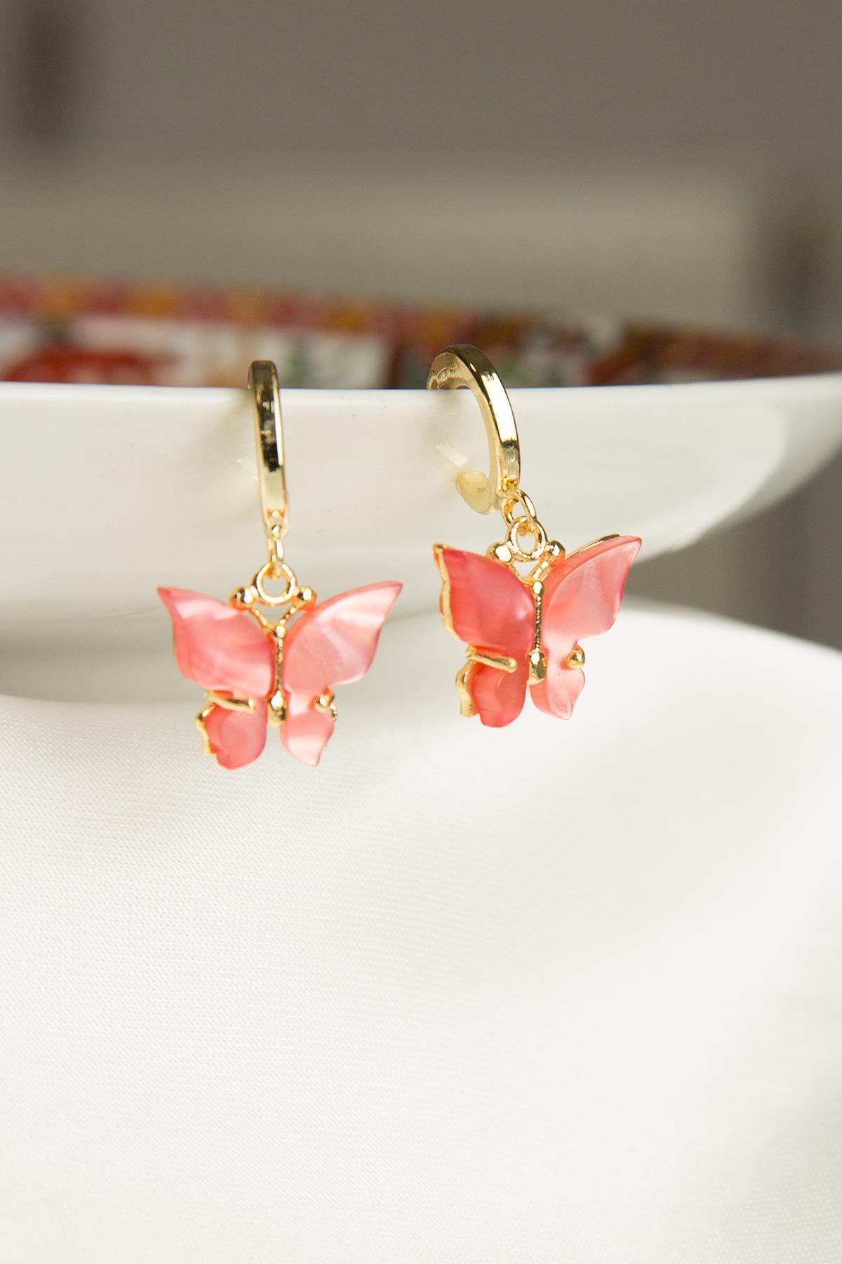 Pembe Kelebek Figürlü Küpe