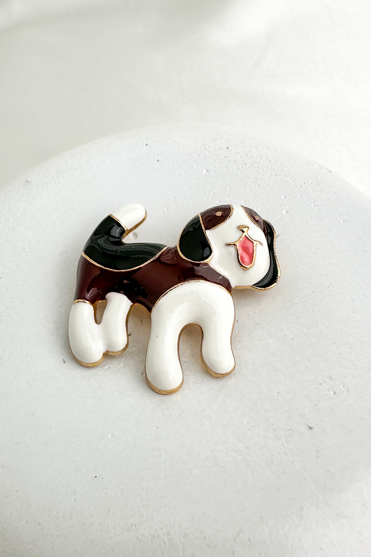 Renkli Mineli Sevimli Özel Tasarım Köpek Broş (4cm)