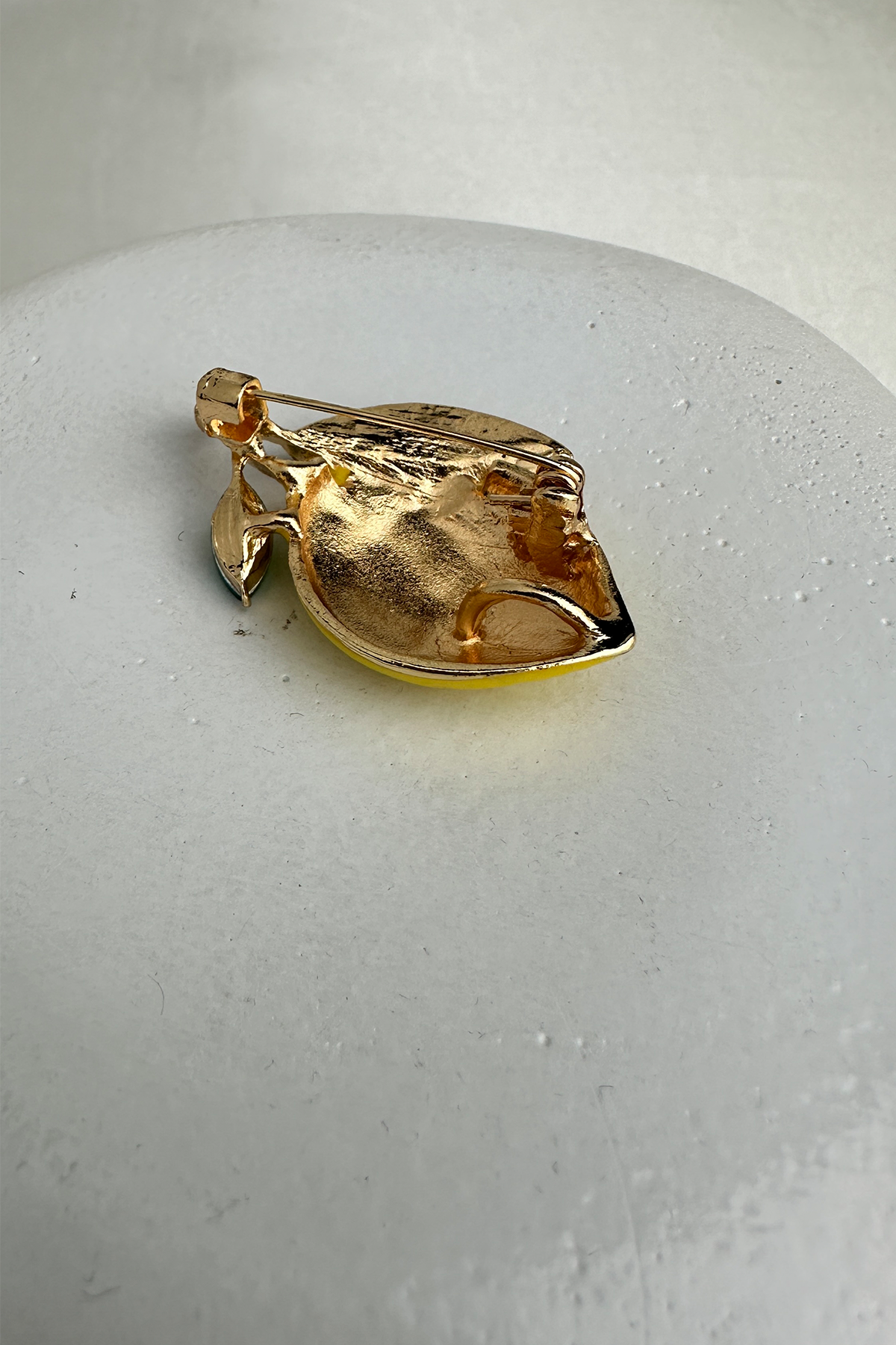 Taş Işıltılı Tasarım Limon Broş (4cm)