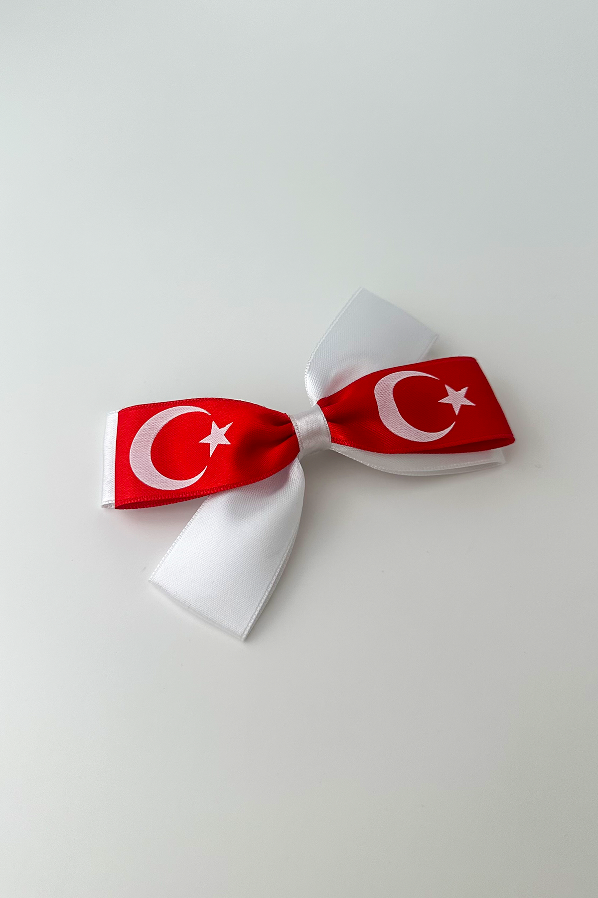 Türk Bayrağı Fiyonk yan Toka (Ölçü:11 cm)