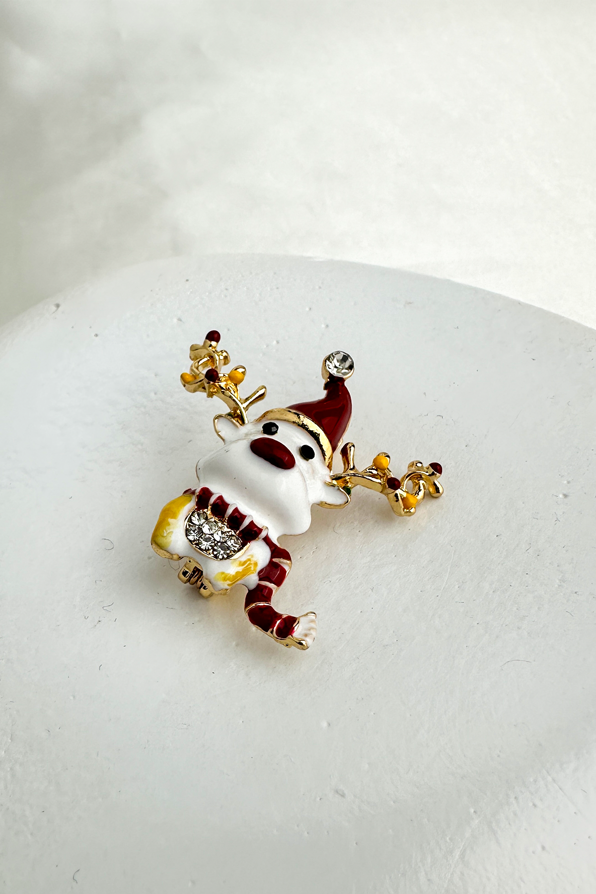 Yılbaşı Özel Boynuz Detay Taşlı kardan Adam Broş (3cm)