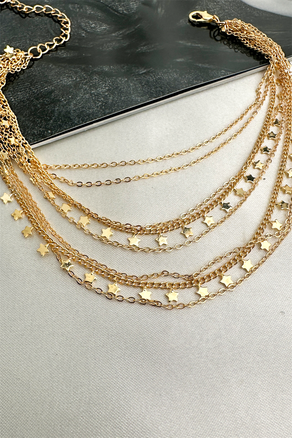 Altın Sarısı Sıralı Yıldız Detay Çoklu Zincir Detay Tasarım Halhal
