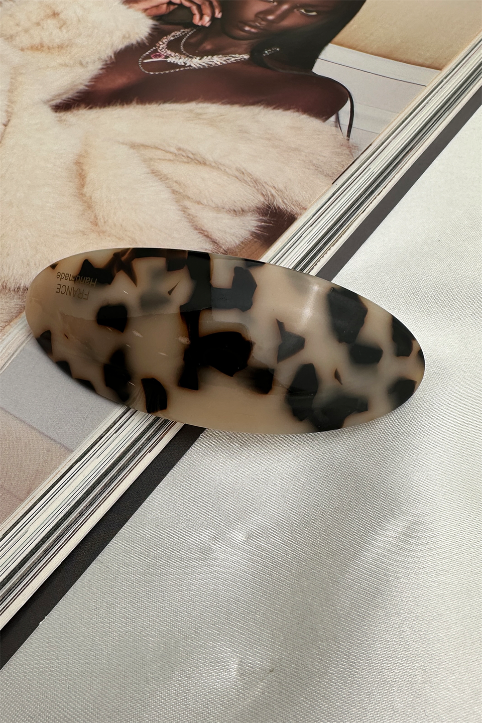 France Hanmade Kemik Oval Otomatik Saç Tokası (9cm)