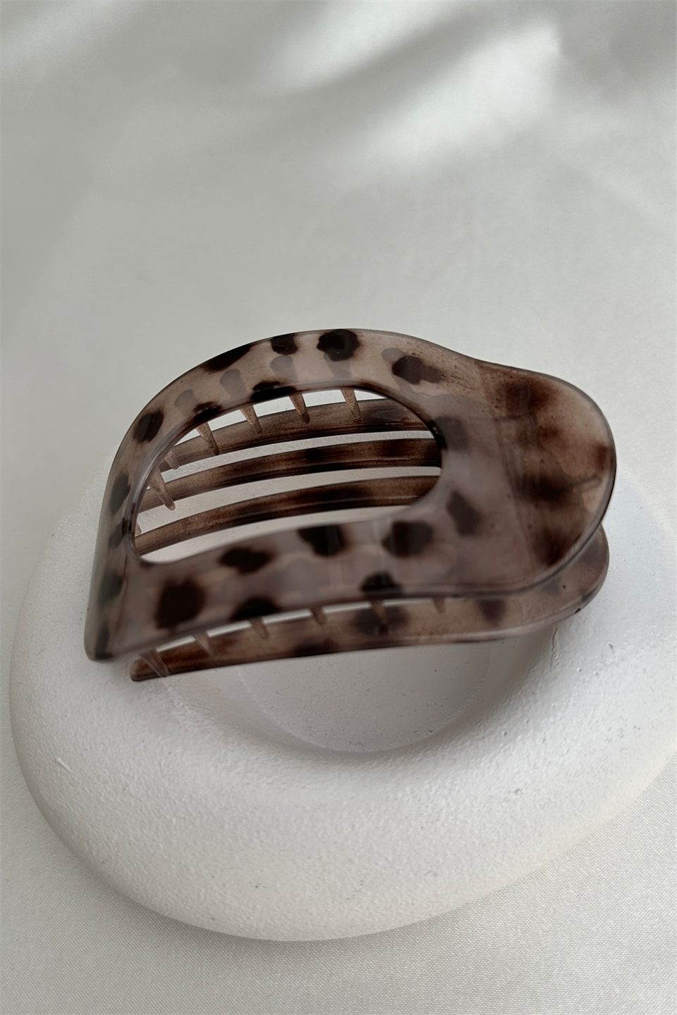 Oval Tarak Detay Mandal Saç Tokası (10cm)