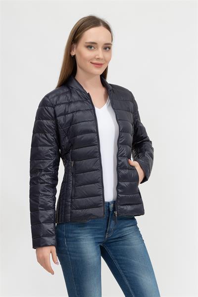 Armani Exchange Kadın Mont