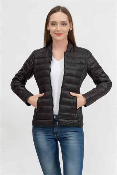 Armani Exchange Kadın Mont