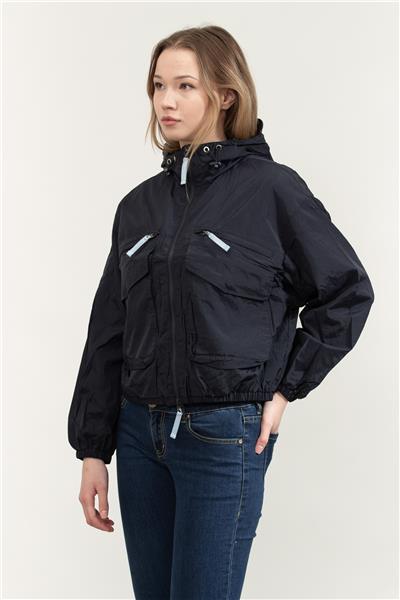 Armani Exchange Kadın Mont