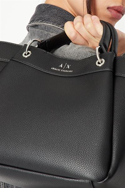 Armani Exchange Kadın Omuz Çantası