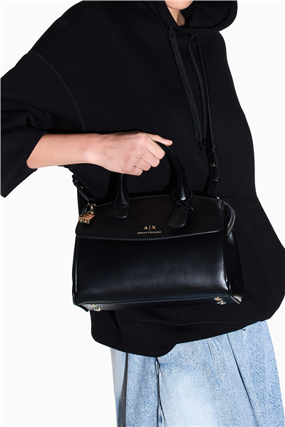 Armani Exchange Kadın Omuz Çantası