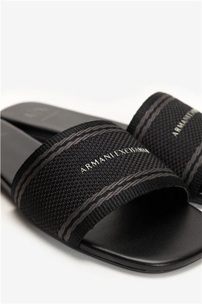 Armani Exchange Kadın Terlik