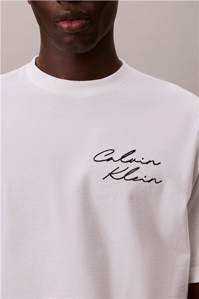 Calvin Klein 16S April Graphic Se Erkek Bisiklet Yaka T-Shirt Beyaz