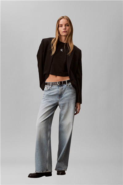 Calvin Klein A - Ss Logo Cropped Kadın Bisiklet Yaka T-Shirt