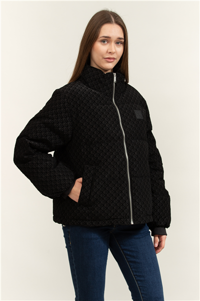 Calvin Klein Aop Mid Weight Down Puffer Jacke Kadın Şişme Mont