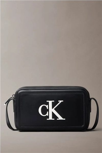 Calvin Klein Bold CK Camera Bag Kadın Mini Omuz Çantası Siyah