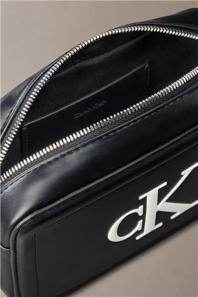 Calvin Klein Bold CK Camera Bag Kadın Mini Omuz Çantası Siyah