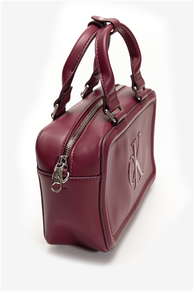 Calvin Klein Bold CK Elongated Tote Kadın Mini Omuz Çantası
